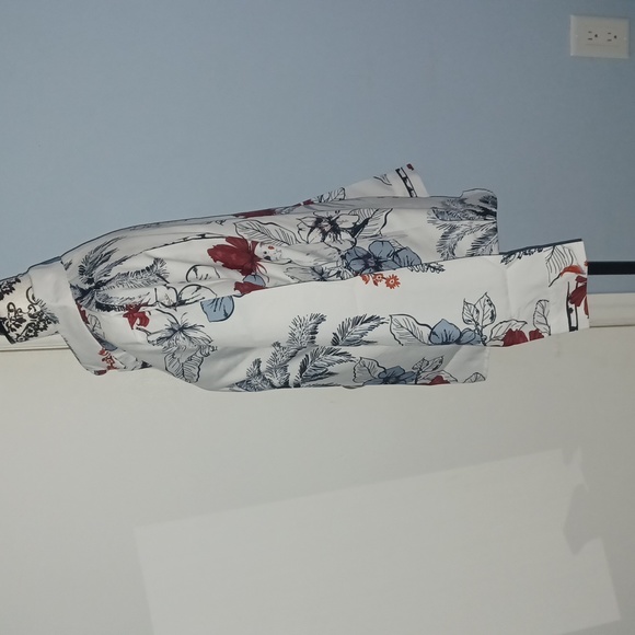 Floral long sleeve Shirt - Picture 4 of 4